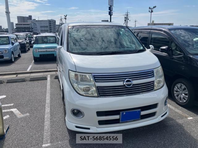 Nissan ELGRAND 2010-04 8314332-1