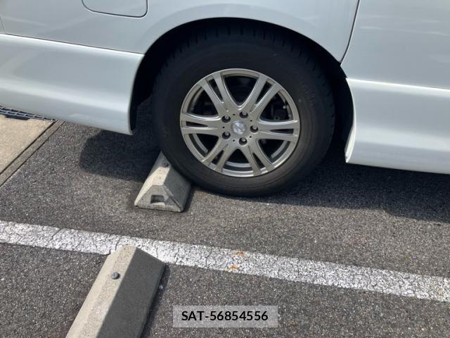 Nissan ELGRAND 2010-04 8314332-6