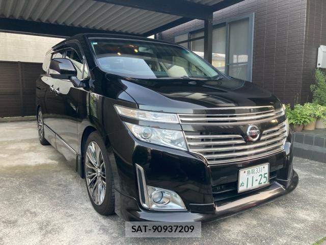 Nissan ELGRAND 2012-02 8314330-1