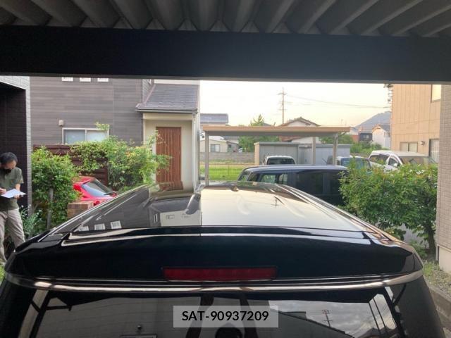 Nissan ELGRAND 2012-02 8314330-4
