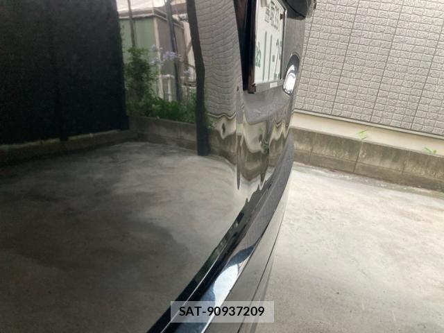 Nissan ELGRAND 2012-02 8314330-6