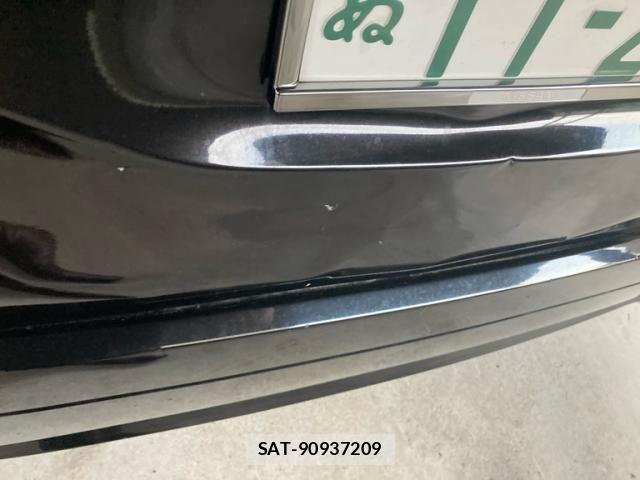 Nissan ELGRAND 2012-02 8314330-7