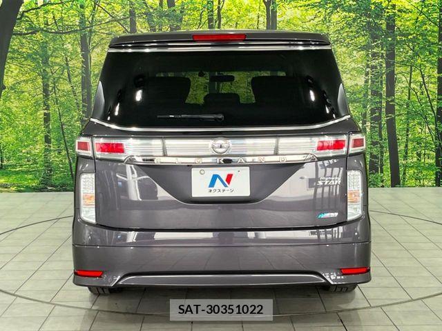 Nissan ELGRAND 2013-07 8335728-15
