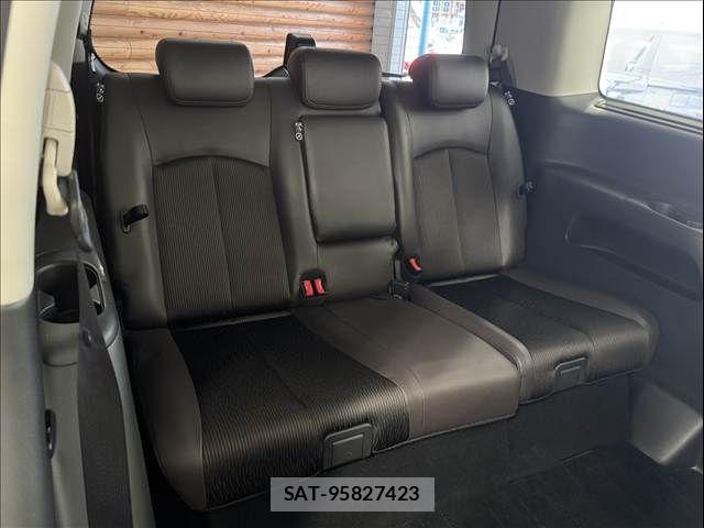 Nissan ELGRAND 2021-07 8335727-11