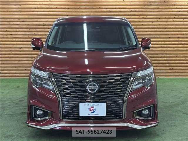 Nissan ELGRAND 2021-07 8335727-14