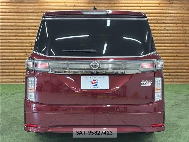 Nissan ELGRAND 2021-07 8335727-15