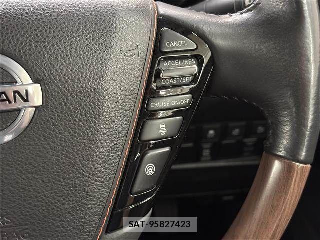 Nissan ELGRAND 2021-07 8335727-5