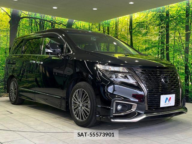 Nissan ELGRAND 2021-08 8335725-16