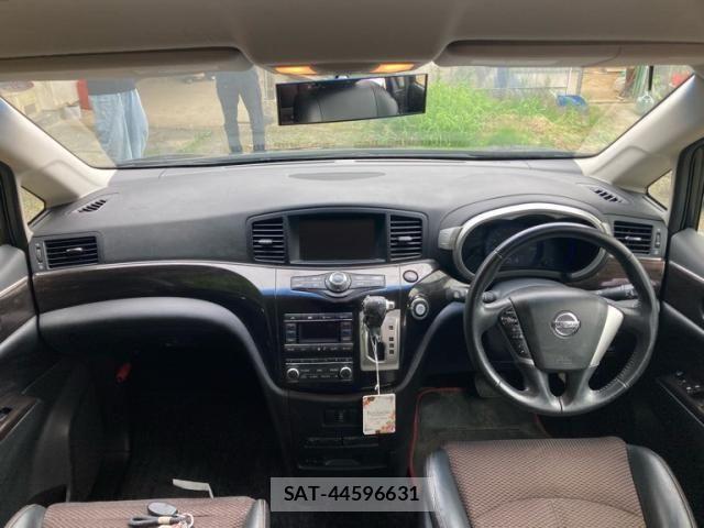 Nissan ELGRAND 2011-07 8335730-21