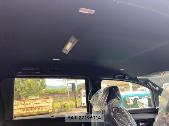 Nissan ELGRAND 2026-07 8365759-11