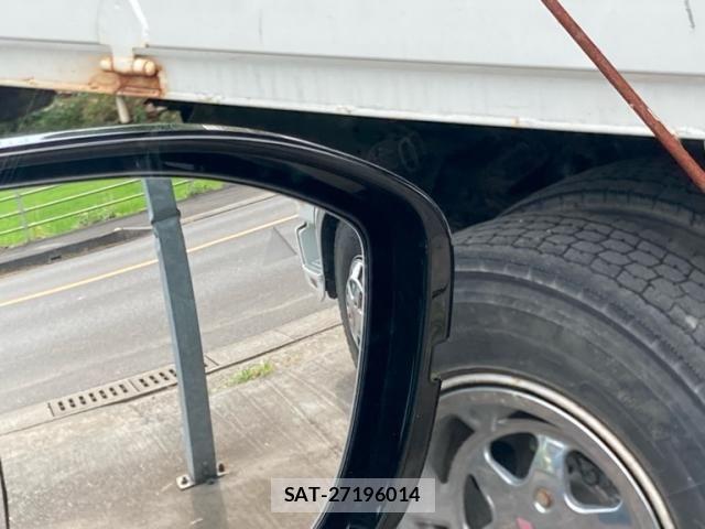 Nissan ELGRAND 2026-07 8365759-20