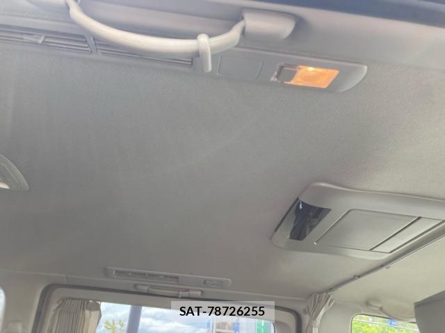 Nissan ELGRAND 2008-11 8365763-9