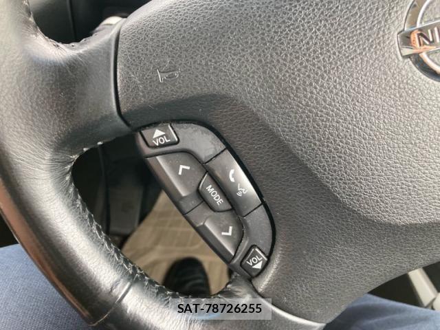 Nissan ELGRAND 2008-11 8365763-16