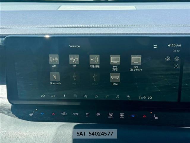 Nissan ELGRAND 2026-08 8365762-4