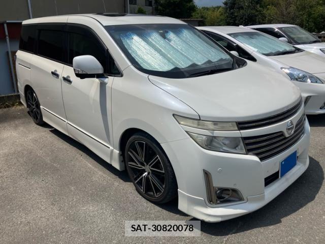 Nissan ELGRAND 2013-10 8365761-0
