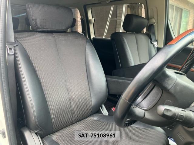 Nissan ELGRAND 2006-07 8412223-13