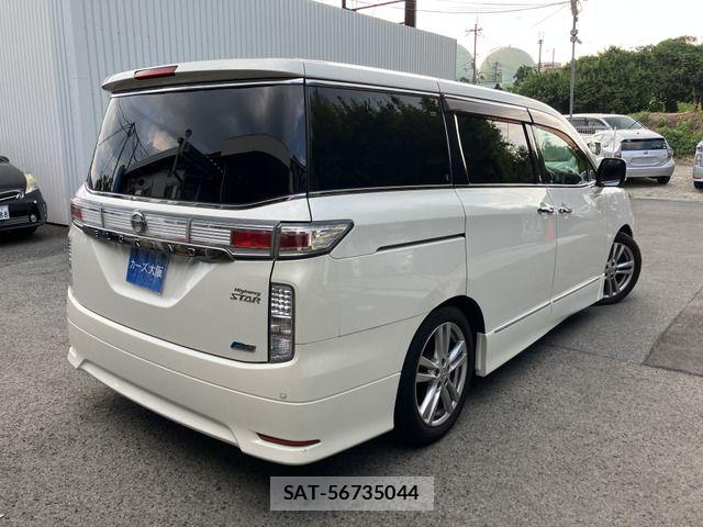 Nissan ELGRAND 2011-07 8412221-3