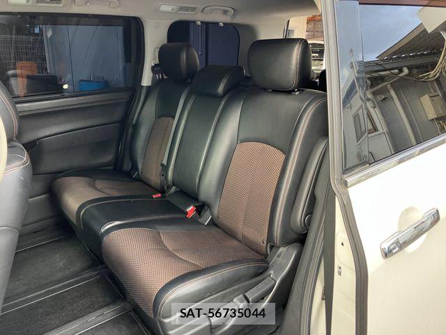 Nissan ELGRAND 2011-07 8412221-4
