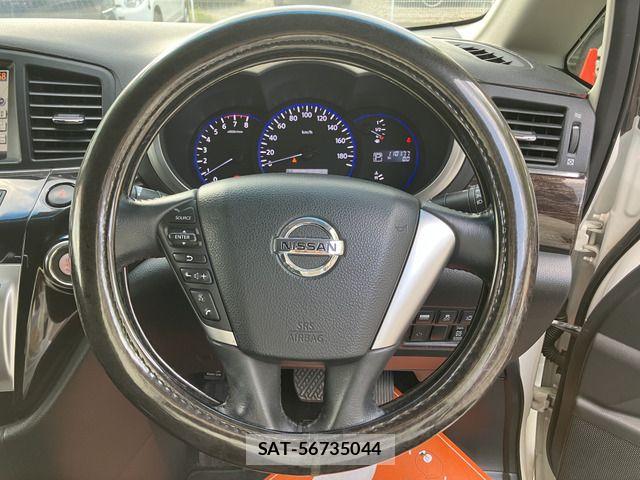 Nissan ELGRAND 2011-07 8412221-6
