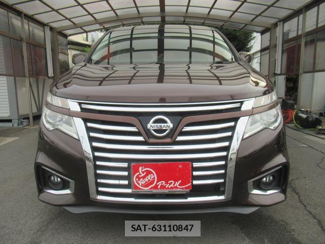 Nissan ELGRAND 2014-09 8438101-12