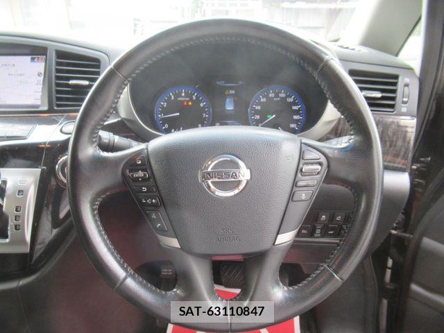 Nissan ELGRAND 2014-09 8438101-15