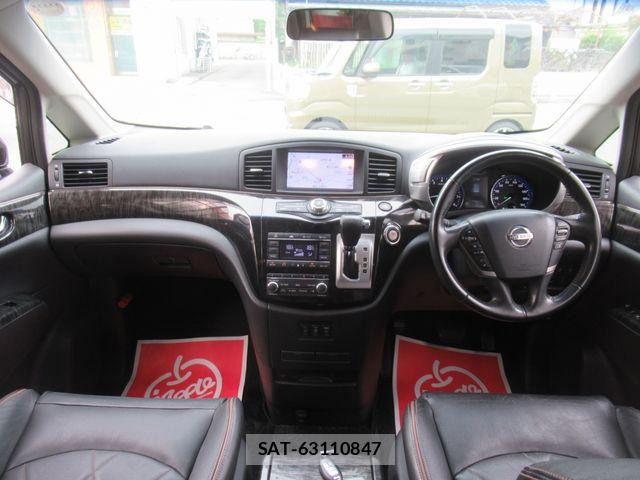 Nissan ELGRAND 2014-09 8438101-1