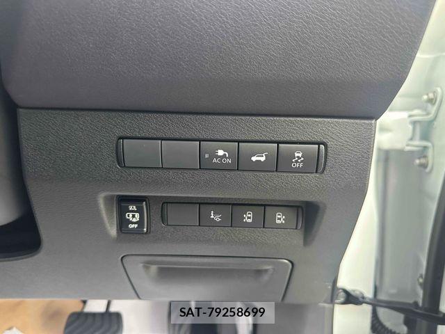 Nissan ELGRAND 2026-08 8528529-14