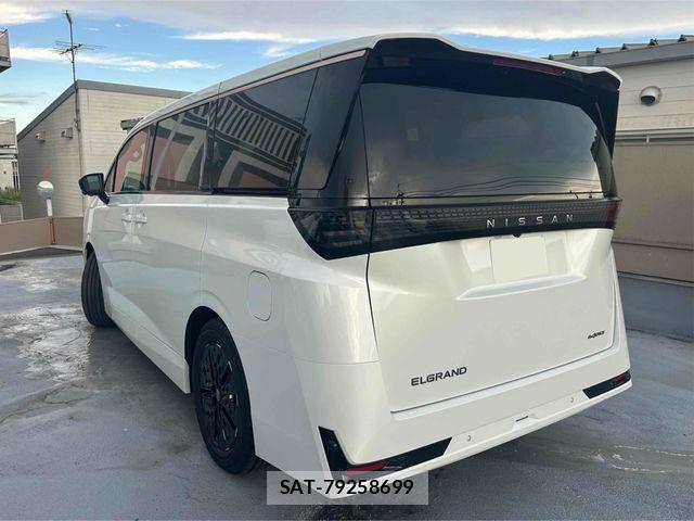 Nissan ELGRAND 2026-08 8528529-1
