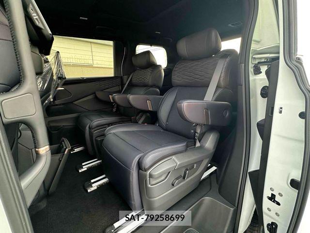 Nissan ELGRAND 2026-08 8528529-24