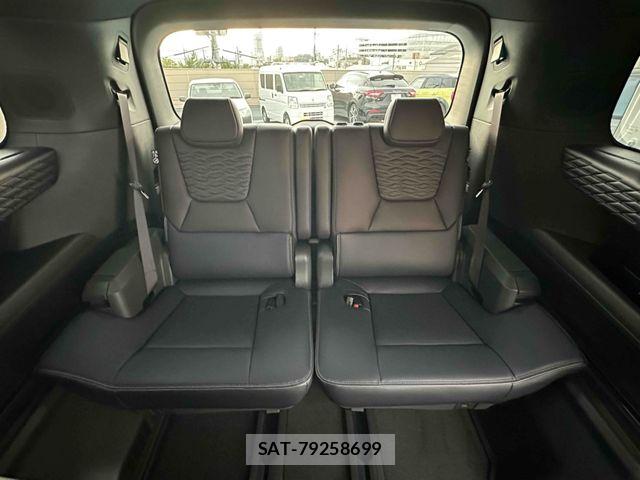 Nissan ELGRAND 2026-08 8528529-28