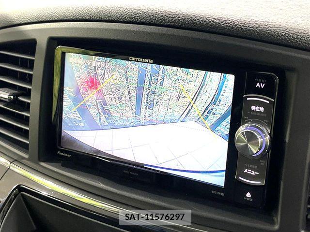 Nissan ELGRAND 2018-01 8524772-4