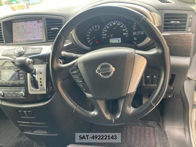 Nissan ELGRAND 2013-08 8561803-14