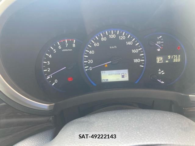 Nissan ELGRAND 2013-08 8561803-15