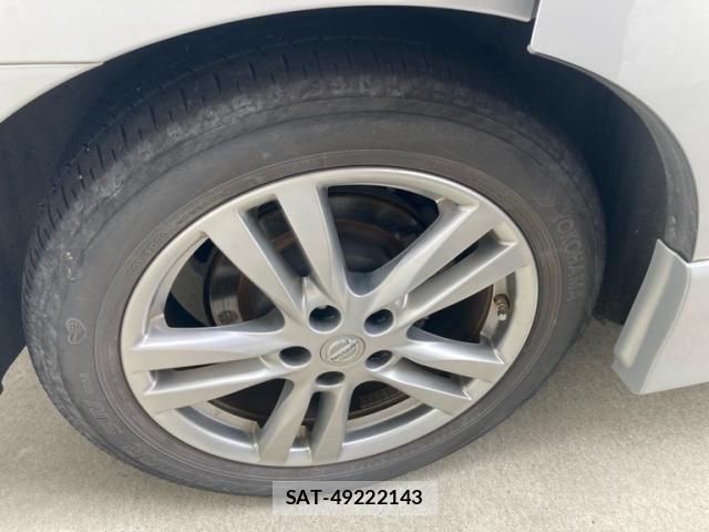 Nissan ELGRAND 2013-08 8561803-4