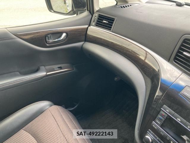 Nissan ELGRAND 2013-08 8561803-6