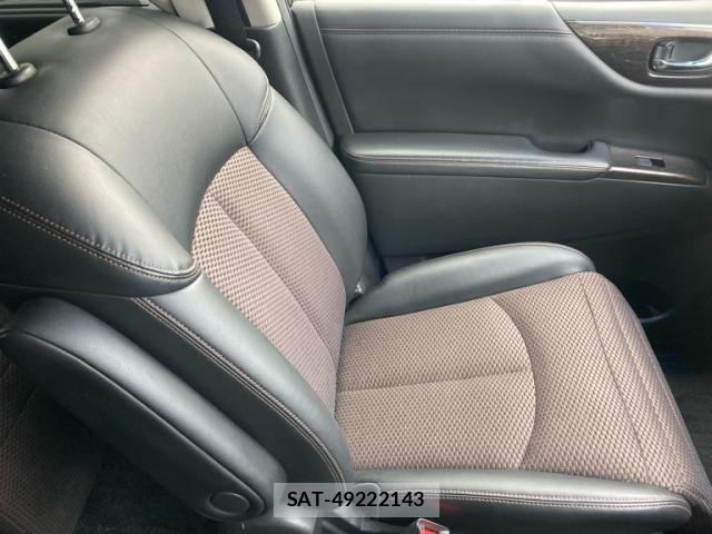 Nissan ELGRAND 2013-08 8561803-7