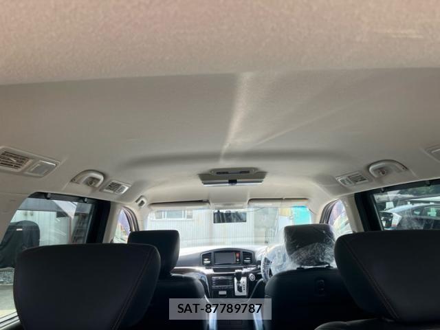 Nissan ELGRAND 2012-08 8561804-15