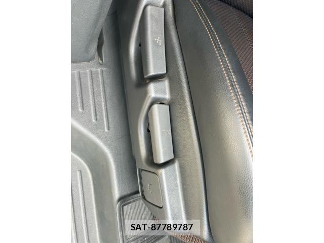 Nissan ELGRAND 2012-08 8561804-17