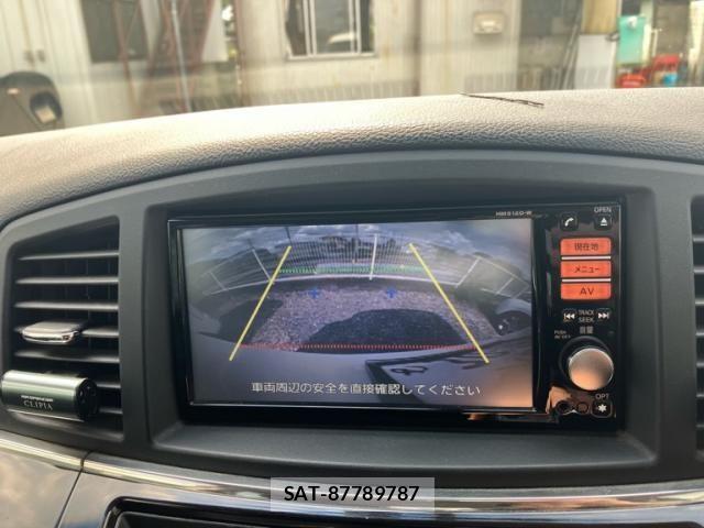 Nissan ELGRAND 2012-08 8561804-26
