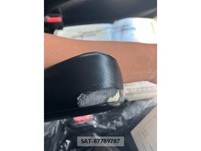 Nissan ELGRAND 2012-08 8561804-28
