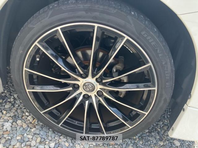 Nissan ELGRAND 2012-08 8561804-4