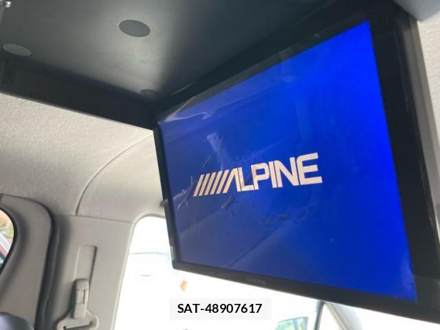 Nissan ELGRAND 2000-09 8561806-19