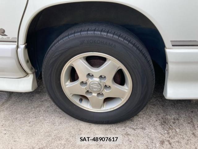 Nissan ELGRAND 2000-09 8561806-8