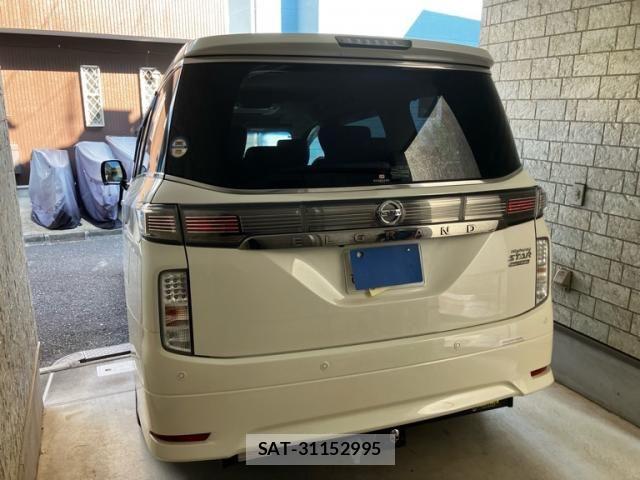Nissan ELGRAND 2017-05 8626657-2