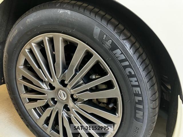 Nissan ELGRAND 2017-05 8626657-6