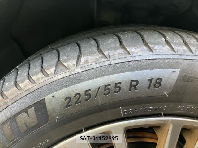 Nissan ELGRAND 2017-05 8626657-7