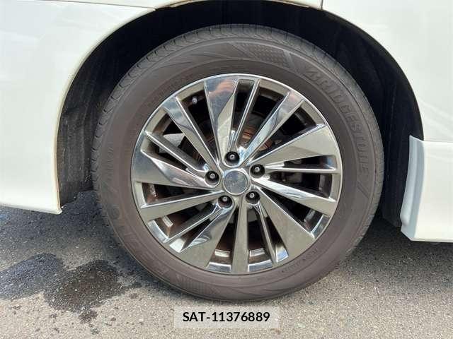 Nissan ELGRAND 2014-04 8658960-16