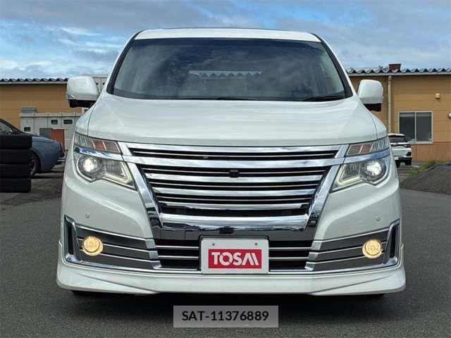 Nissan ELGRAND 2014-04 8658960-17