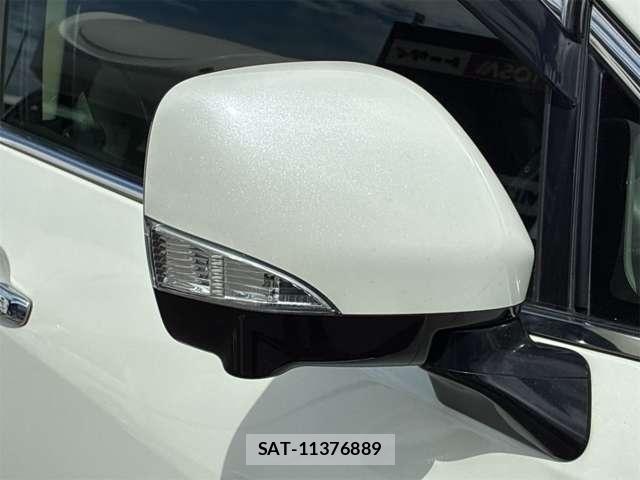 Nissan ELGRAND 2014-04 8658960-29