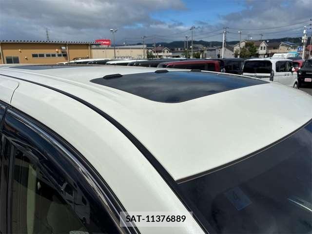 Nissan ELGRAND 2014-04 8658960-5